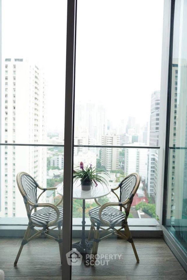 picture 16th-Floor 2-BR At KRAAM Sukhumvit 26 Near BTS Phrom Phong (ID 3179459) - 13/14