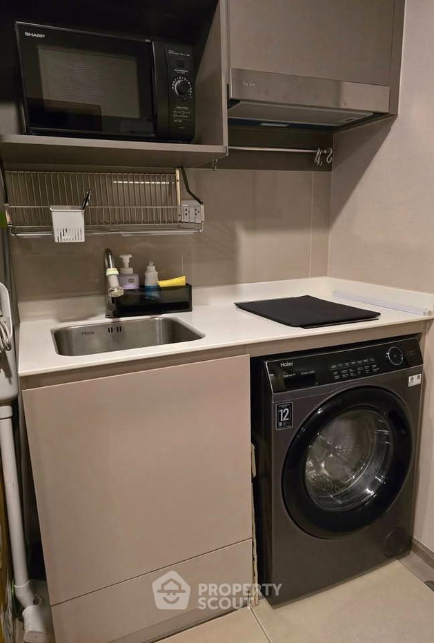 picture 1-BR Condo At Aspire Sukhumvit-Rama 4 Near BTS Phra Khanong (ID 3179149) - 10/15