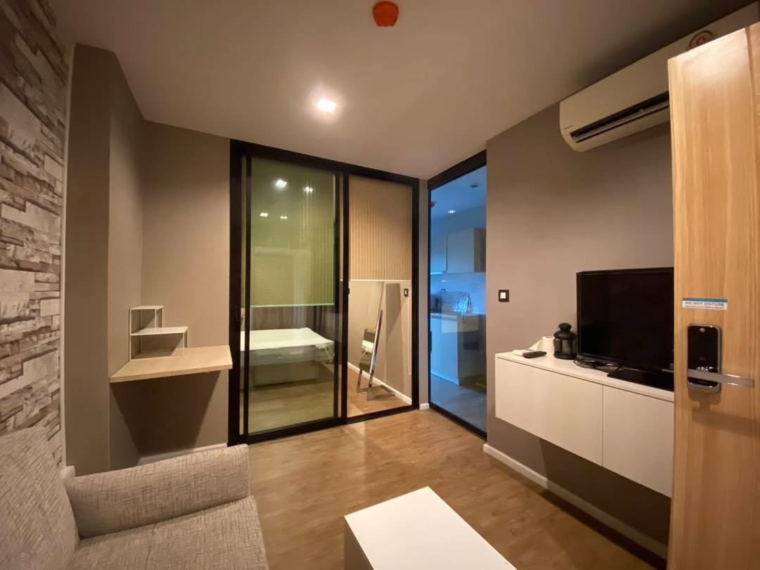 picture ðĨ Spacious 30 sq.m. unit for under 9,000 Baht! Great valueâmessage quickly before it's gone! ðĨ ðĄ Tropicana Condo for rent - 3/8