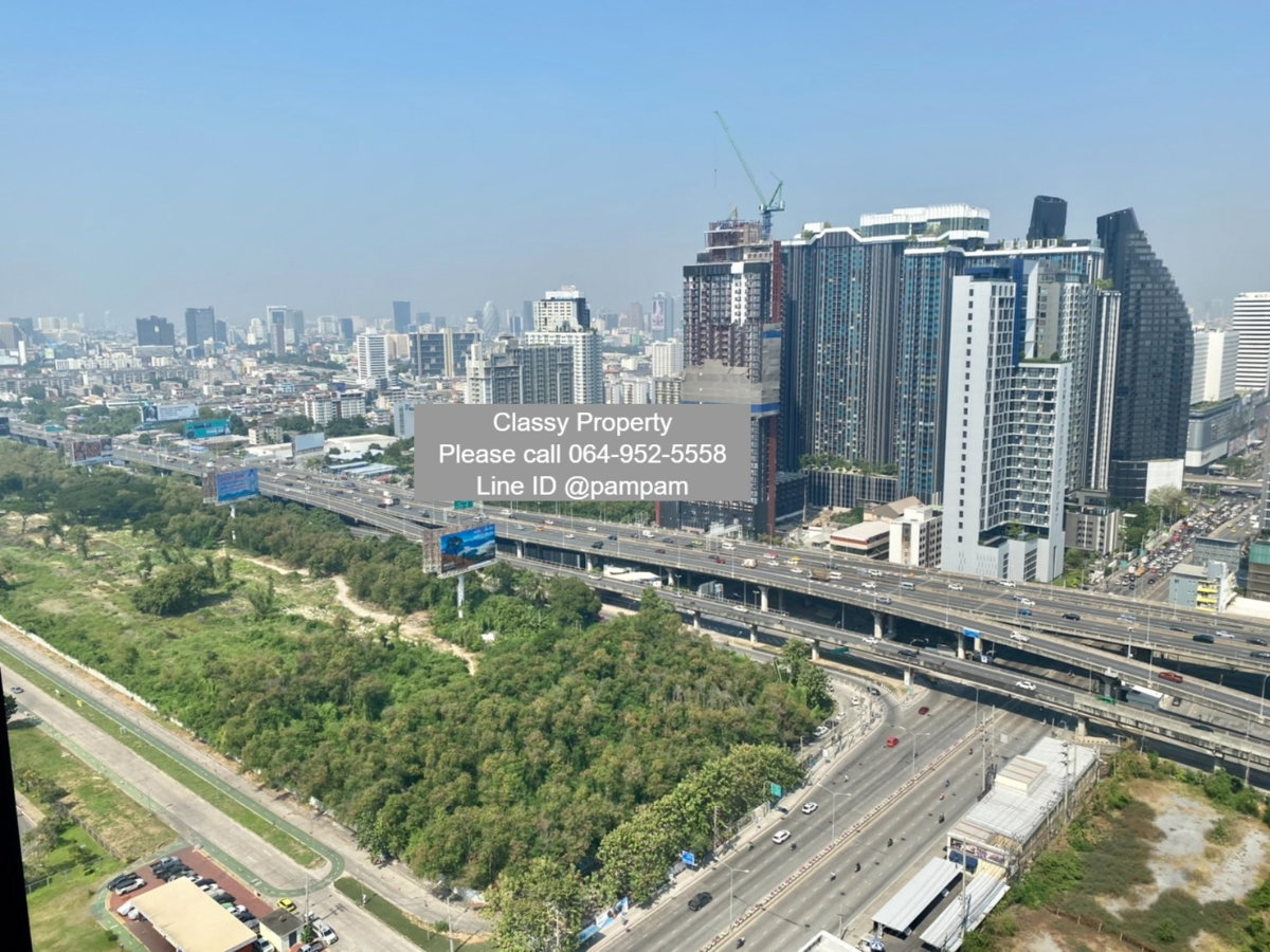รูป *** ให้เช่าคอนโด : ไลฟ์ อโศก  ห้องสวย ชั้นสูง เฟอร์ครบ  ใกล้MRT เพชรบุรี และแอร์พอร์ตลิ้งค์มักกะสัน 17,000 บาทเท่านั้น🔥🔥🔥 (Life Asoke) *** - รูปที่ 13/13