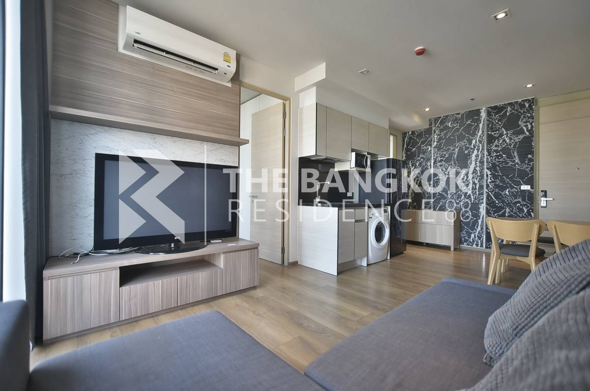 picture Premium Unit Close to All Conveniences Park 24 - 2/10
