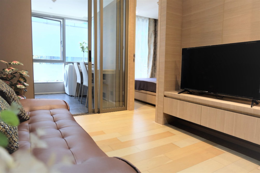 picture ðĨ Available Now! Class Silom - Book Before It's Gone! ðĨ MD-26087816 - 3/8