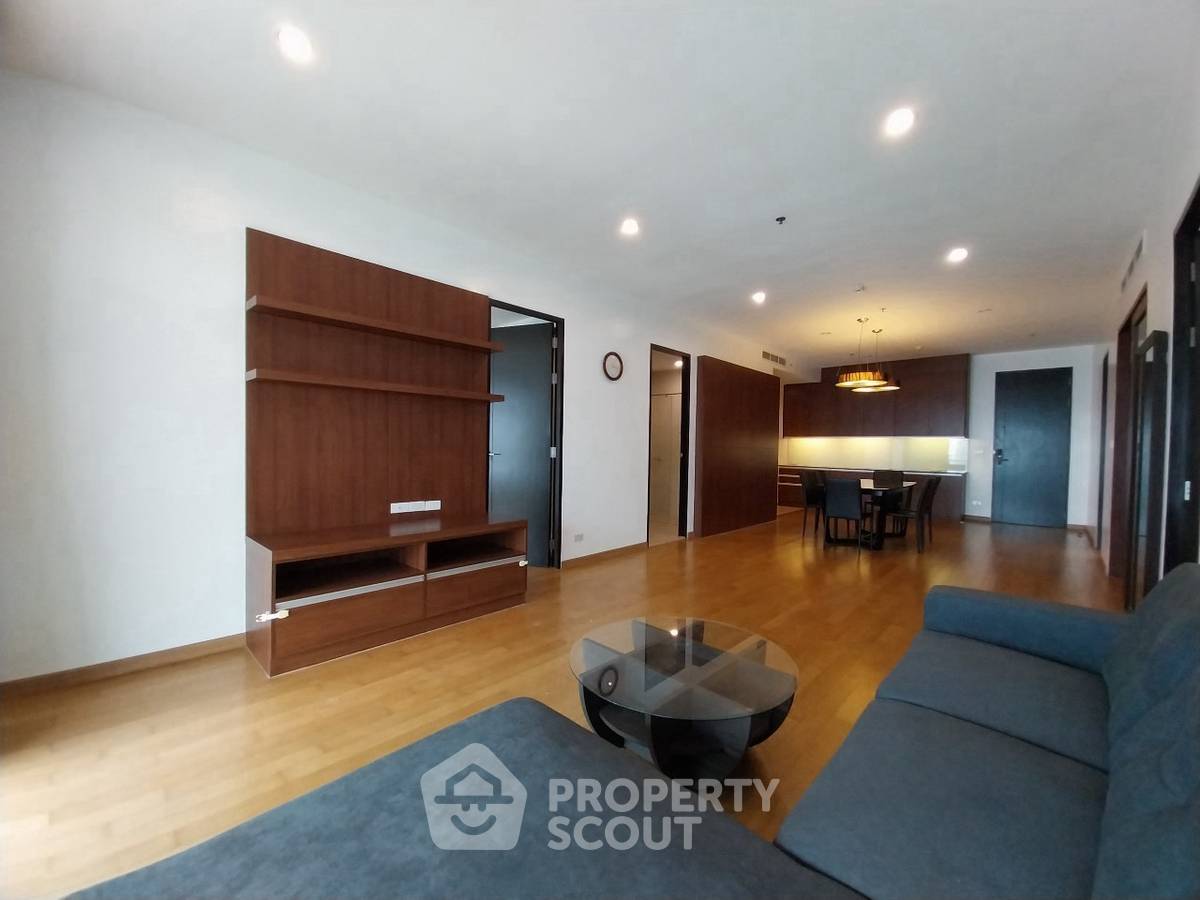 รูป ห้อง 2 ห้องนอน ชั้น 25 ขนาด 152 ตร.ม. The Madison ห่าง BTS Phrom Phong 200 ม. (ID 3177418) - รูปที่ 2/18