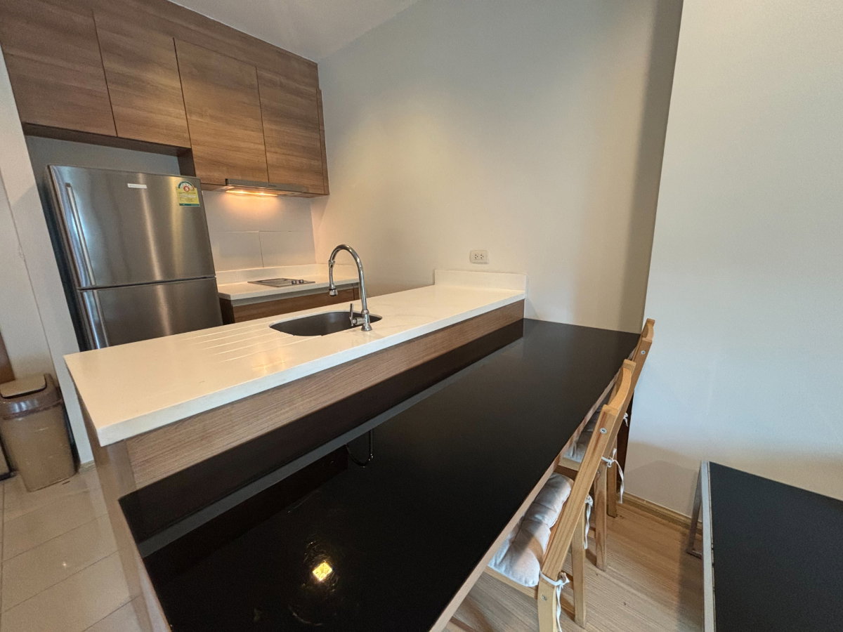 picture For Rent: Rhythm Ratchada - Huai Khwang - 7/11