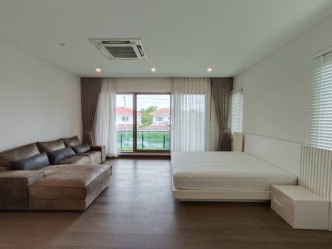 รูป ให้เช่าบ้านเดี่ยว The Palm บางนา-วงแหวน หลังมุม ซอยแรกส่วนตัว 5 นอน เฟอร์ครบ พร้อมเข้าอยู่ - รูปที่ 7/13