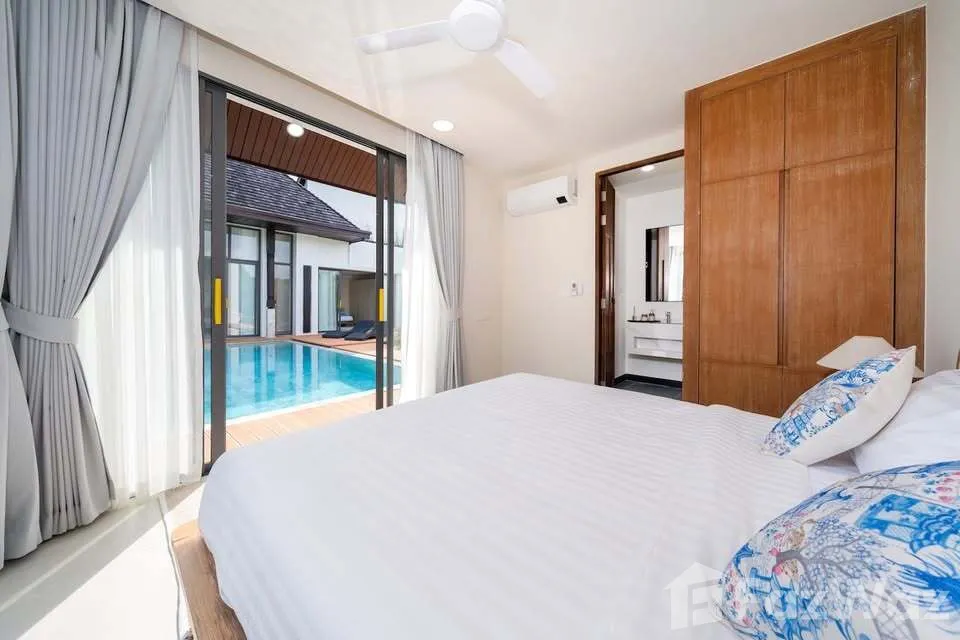 picture Renovated Villa | 3 beds 3 Baths | 10 mins drive to beach 1983021 - 6/27