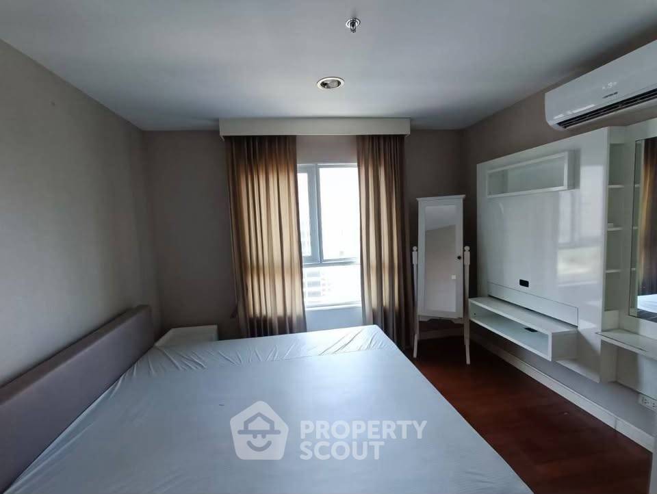 picture 3-BR Condo At Belle Grand Rama 9 Near MRT Phra Ram 9 (ID 3180164) - 8/19