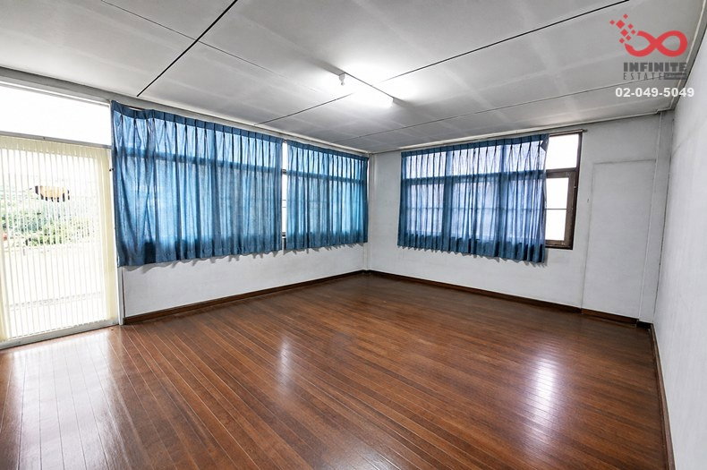 รูป ขายบ้านเดี่ยว 72 ตร.ว. หมู่บ้าน ต.รวมโชค โชคชัย 4 ซอย 56 ลาดพร้าว ใกล้รถไฟฟ้าสายสีเหลือง สถานีโชคชัย 4 - รูปที่ 7/10