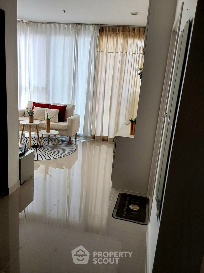 picture 18th-Floor 2-BR At Le Luk Condominium, 200m To BTS Phra Khanong (ID 888952) - 3/13