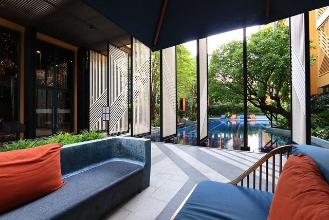 picture The Base Sukhumvit 50 for sale - 7/11