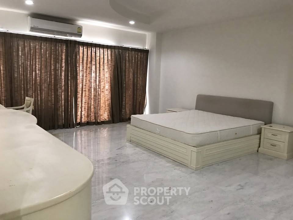 picture 3-BR 314 Sqm Thana Tower, 200m To MRT Bang Yi Khan (ID 3165393) - 8/19