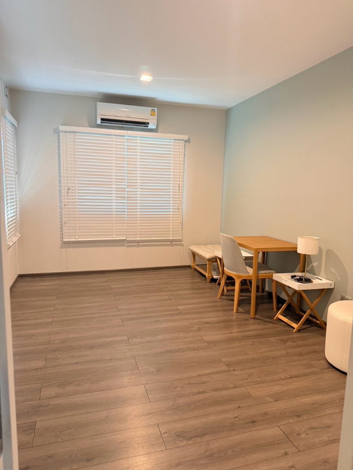 รูป 🏡✨ ให้เช่าบ้านเดี่ยว มัณฑนา อ่อนนุช–วงแหวน 5 บ้านสวย Built-in ทั้งหลัง พื้นที่ลงตัว บรรยากาศโครงการร่มรื่น - รูปที่ 5/18