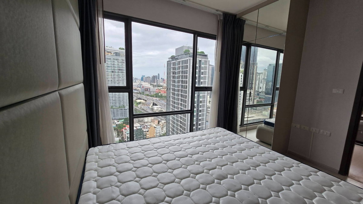 รูป  Rhythm Asoke ห้องสวย ราคาดี สอบถามเพิ่มเติมได้ที่ Line @condorental - รูปที่ 2/10