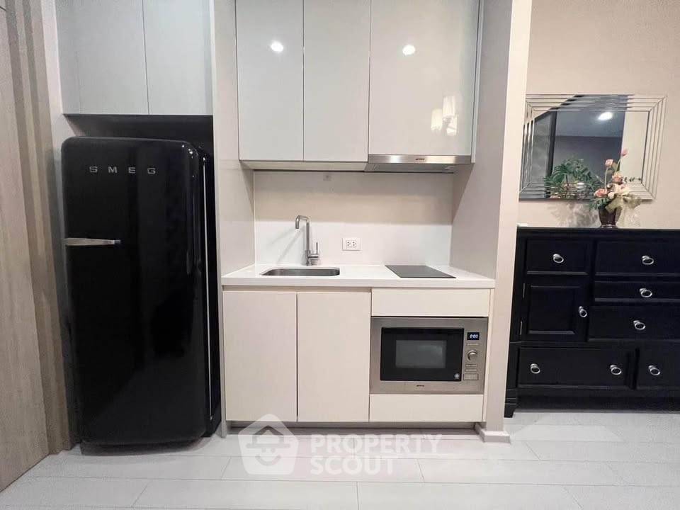 รูป ใกล้ BTS เพลินจิต เพียง 100 ม. | คอนโด 1 ห้องนอน Noble Ploenchit (ID 3178118) - รูปที่ 4/10