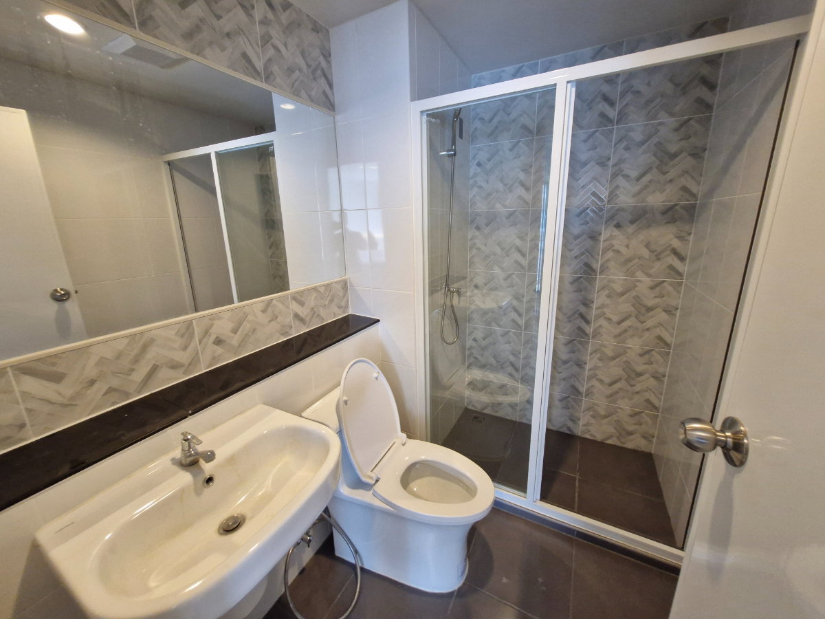 picture FOR RENT--Regent home Bangna / Line ID: 0982162681 - 7/9