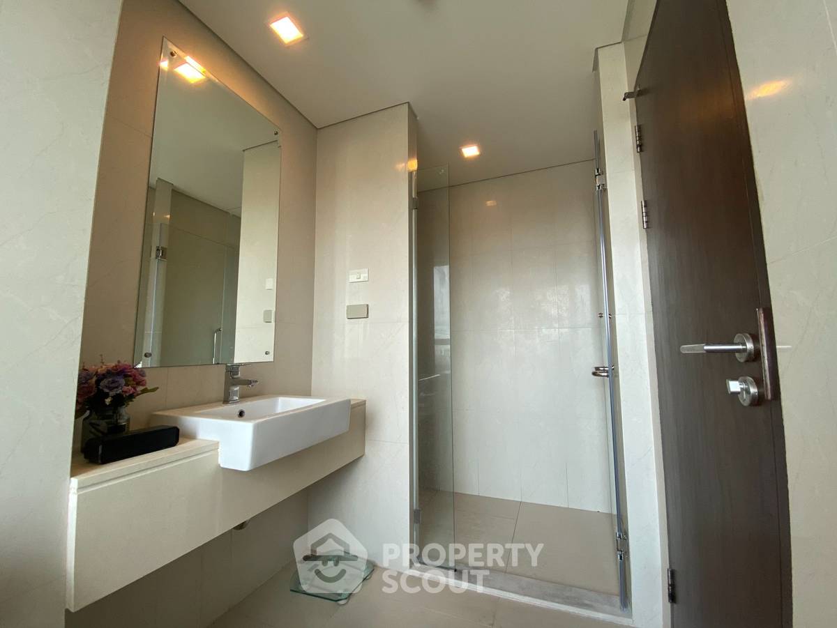 รูป ใกล้ BTS พระโขนง 200 ม. | 1 ห้องนอน Le Luk Condominium ชั้น 19 (ID 3169878) - รูปที่ 5/9