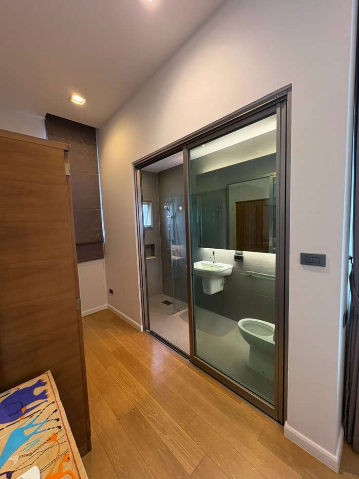 picture Modern Luxury Living in Prime Location! Private Nirvana Residence North-East - 24/35