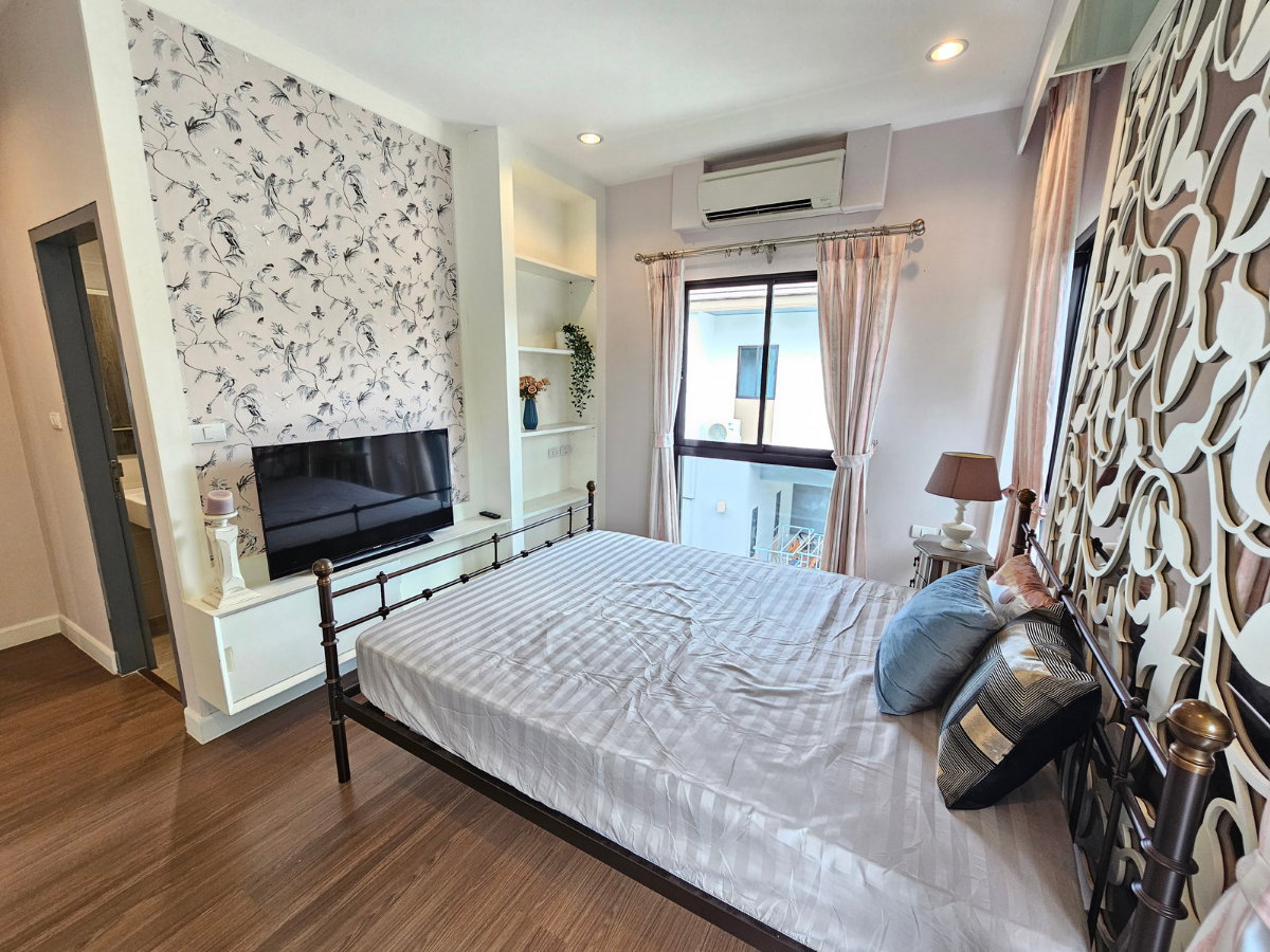 รูป 🏡✨ ให้เช่าบ้านเดี่ยวหรู 2 ชั้น | บ้านลุมพินี สวนหลวง ร.9 บ้านรีโนเวทใหม่ทั้งหลัง Fully Furnished พร้อมอยู่ บรรยากาศสงบ ใกล้โรงเรียนนานาชาติ - รูปที่ 8/16
