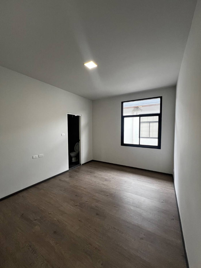 รูป SPP103🏡 ขายทาวน์โฮม 3 ชั้น M9 Avenue พระราม 2 – ท่าข้าม บ้านหลังใหญ่ - รูปที่ 5/7