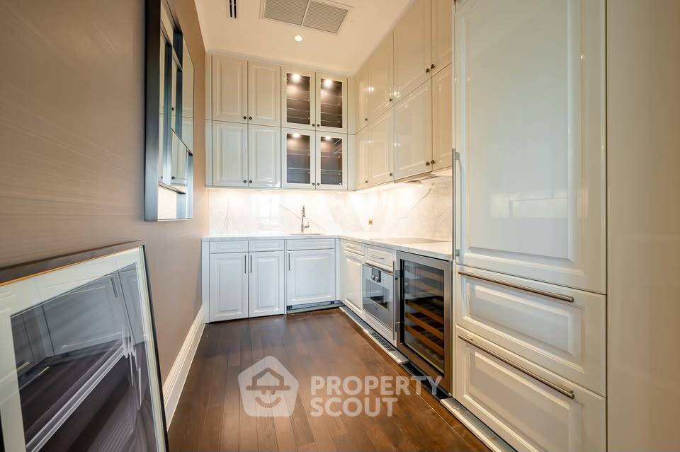 picture Pet-Friendly 2-BR At 98 Wireless, 200m To BTS Phloen Chit (ID 3179634) - 7/30