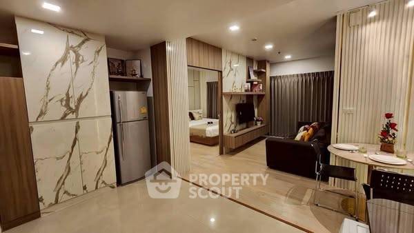 picture 100m From BTS Thong Lor: 1-BR Noble Remix Condo (ID 2324636) - 2/6