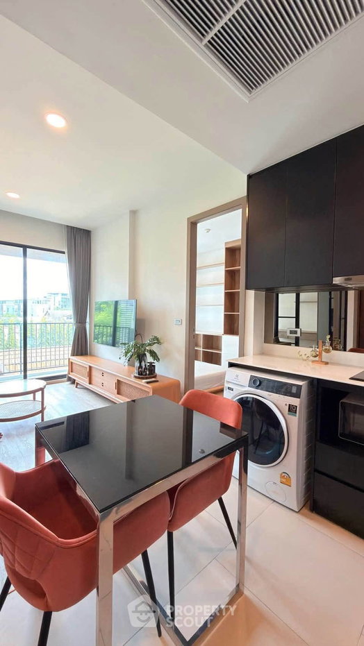 picture 300m From BTS Ari | 2-BR Condo At Savvi Phahol 2 (ID 3173252) - 7/10
