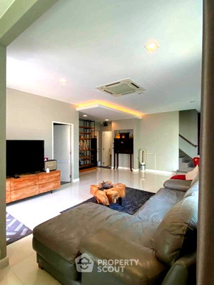 Houses for sale Raffles International College : 4-BR House For Sale, 185 Sqm, Mantana 2 Bangna Km.7 (ID 3162373)