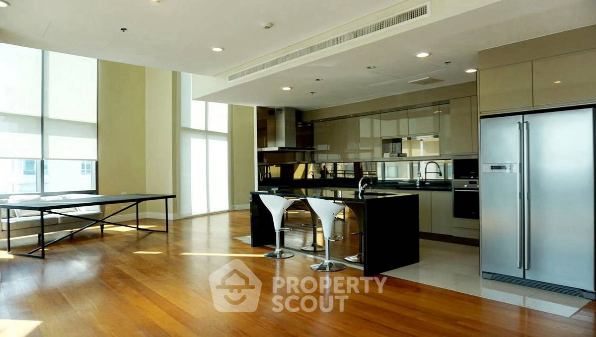 รูป คอนโด 6 ห้องนอน 365 ตารางเมตร ชั้น 23 Bright Sukhumvit 24 BTS พร้อมพงษ์ (ID 3177351) - รูปที่ 4/9
