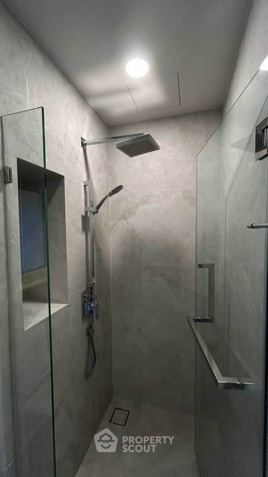 picture 2-BR Condo Vivere Sukhumvit 72 Near BTS Bearing (ID 3171175) - 9/17