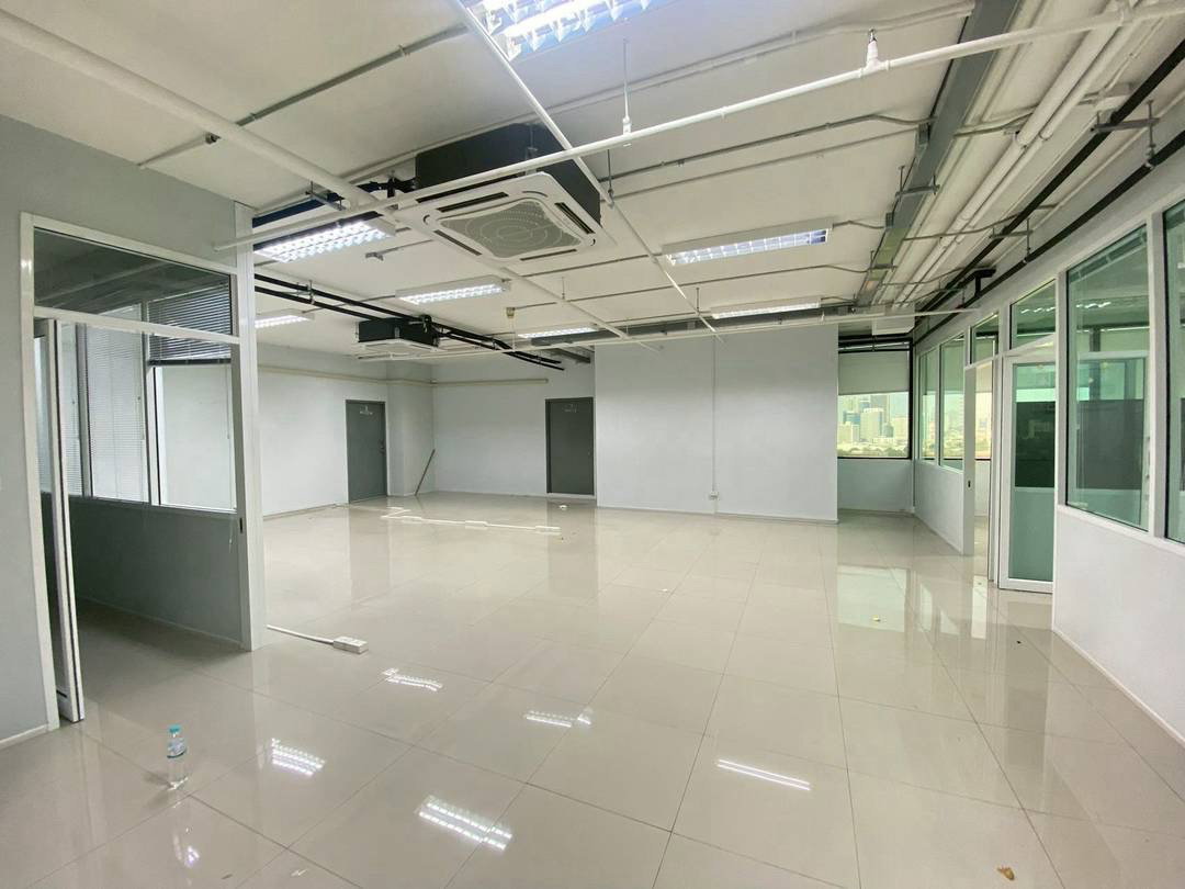 รูป ให้เช่า SSP Tower 2 พื้นที่ 217.12 ตร.ม. ติดตั้งระบบปรับอากาศและไฟส่องสว่างเรียบร้อยแล้ว เห็นทั้งวิวแม่น้ำเจ้าพระยาและวิวเมือง สนใจติดต่อ - รูปที่ 7/14