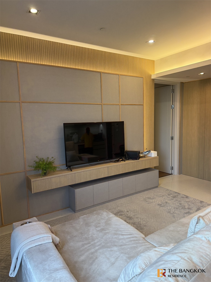 picture The Bangkok Sathorn near BTS Surasak High-potential Location, Not as Expensive as You Think - 3/10
