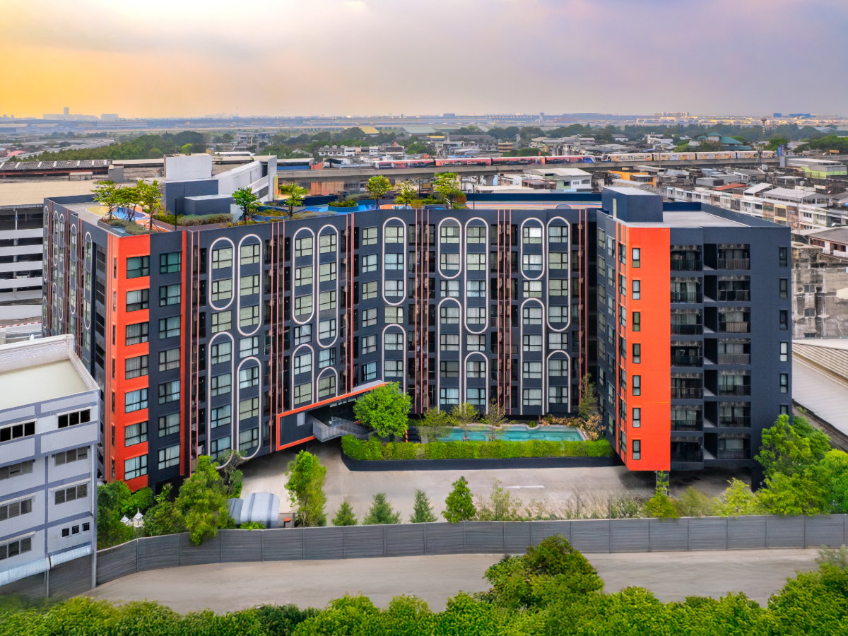 picture ONLY 2M! BEAUTIFUL VIEW & 100% PET-FRIENDLY - 12/13