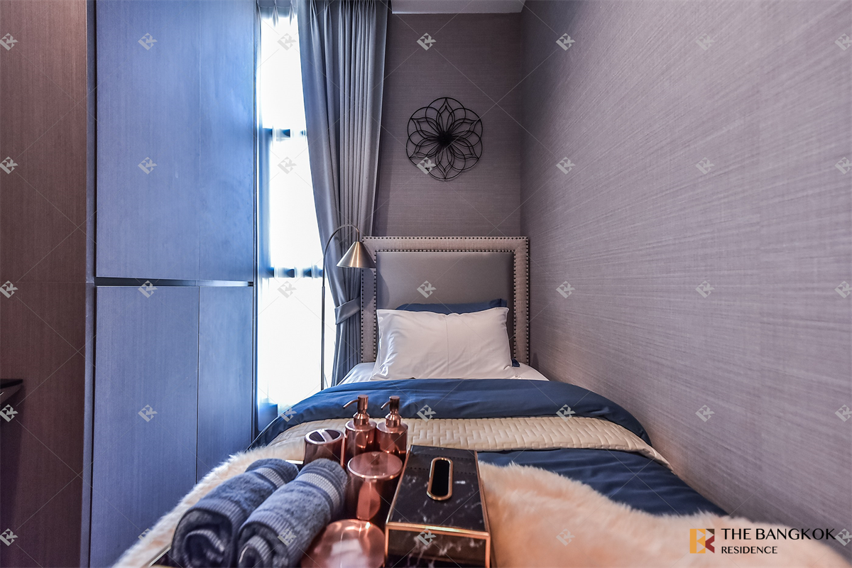 picture The Diplomat Sathorn Hurry, big discount is ending! near BTS Surasak - 8/10