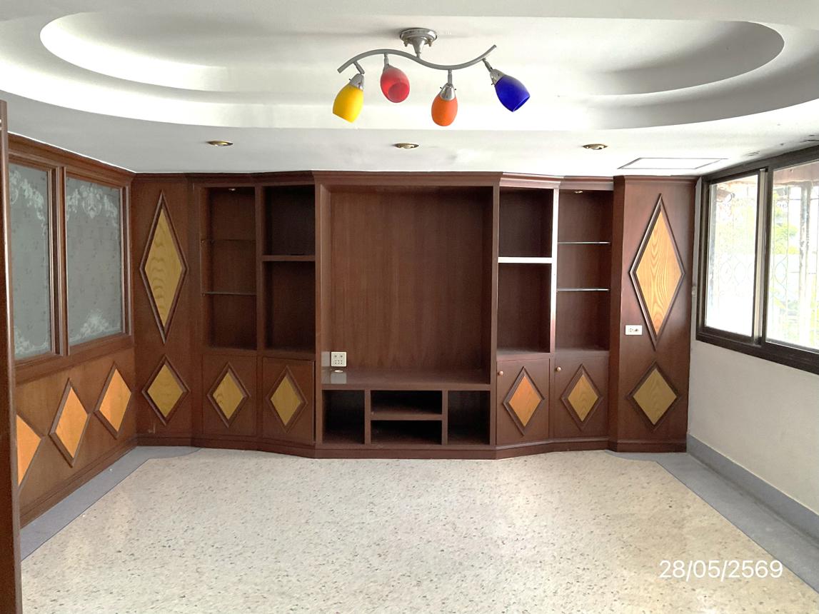 picture SHOP HOUSE 42.2 Sq.w. Muang Nakhon Pathom Nakhon Pathom for 12.8M - 39/47