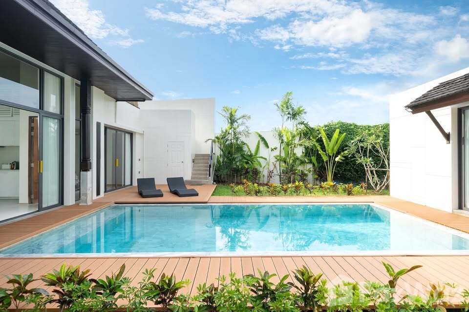 picture Renovated Villa | 3 beds 3 Baths | 10 mins drive to beach 1983021 - 24/27