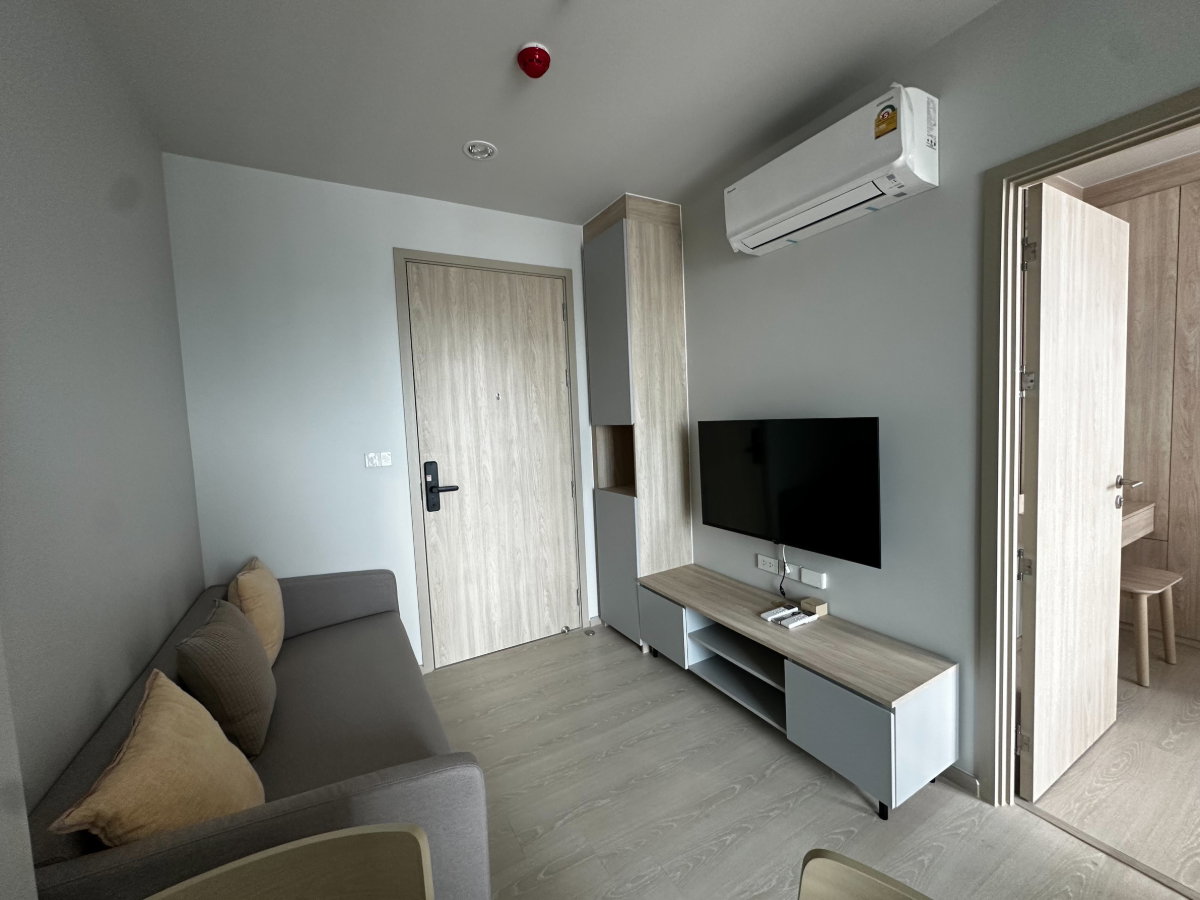 picture For rent : Aspire Rama 9 Ready to Move in - 1/9
