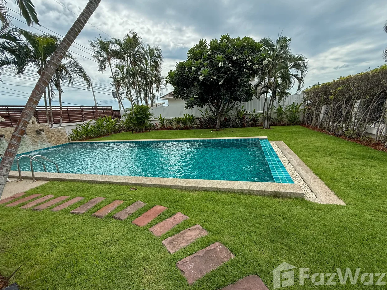 picture Spacious 3-Bedroom Pool Villa with Rooftop Mountain Views 6667009 - 29/31