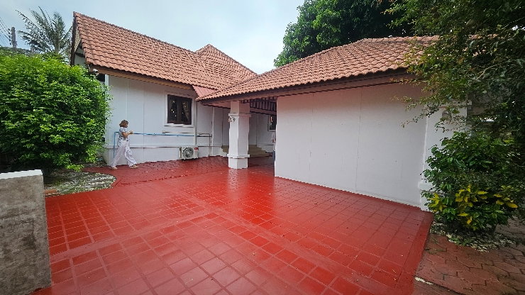 picture
🏡 House for Rent in Koolpunt Ville 9 – 25,000 THB/month - 30/33