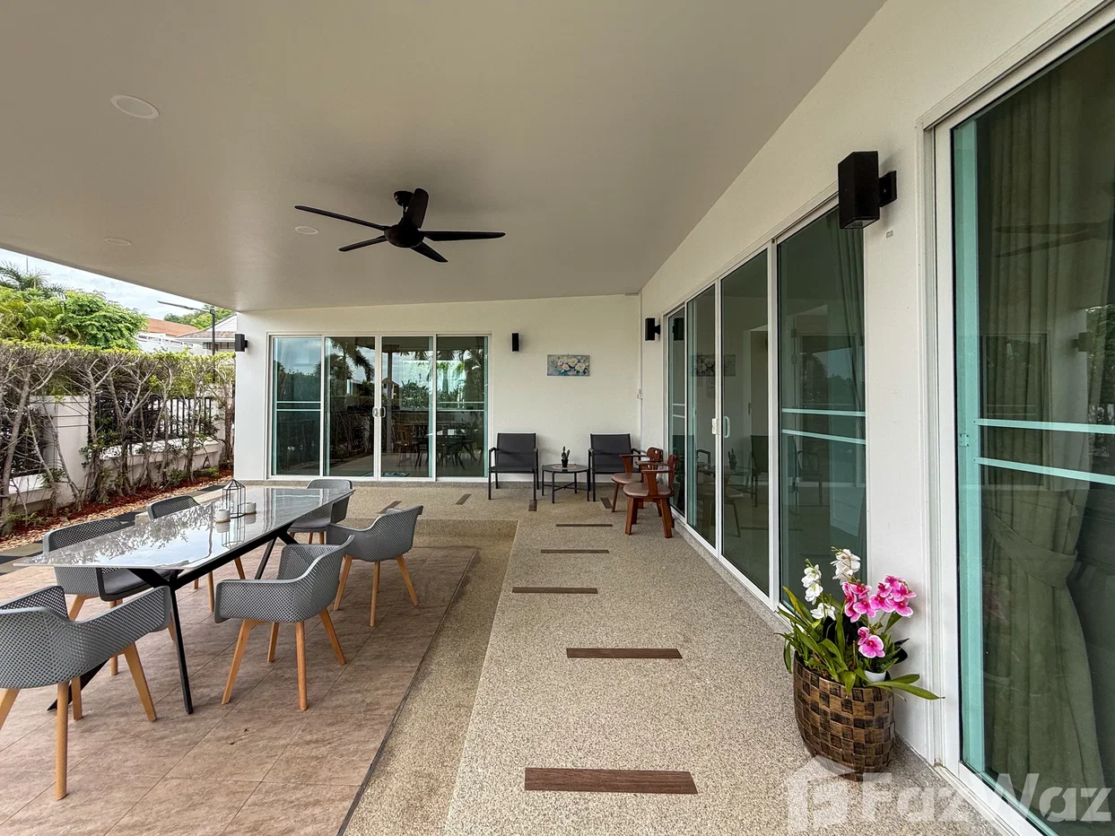 picture Spacious 3-Bedroom Pool Villa with Rooftop Mountain Views 6667009 - 6/31