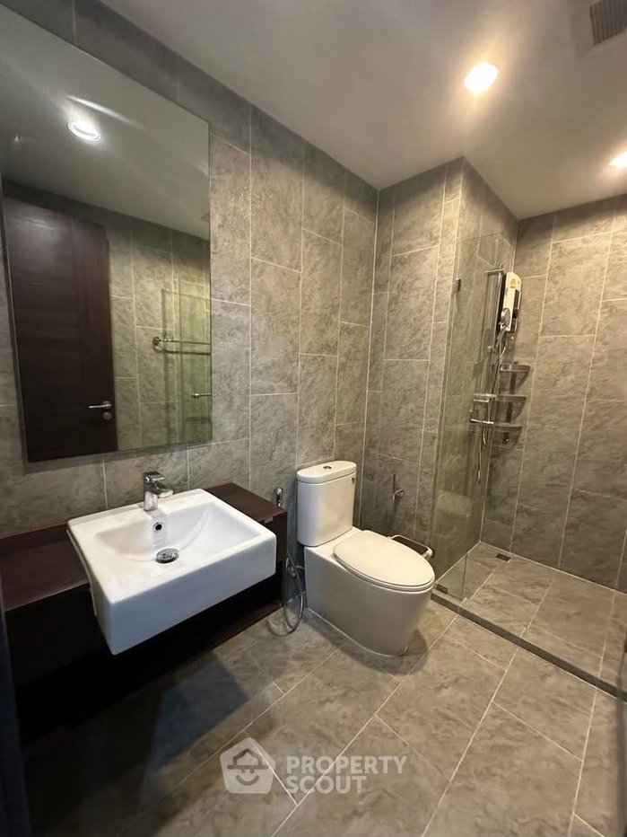 picture 2-BR Condo For Rent At C Ekkamai Near ARL Ramkhamhaeng (ID 3174250) - 11/25