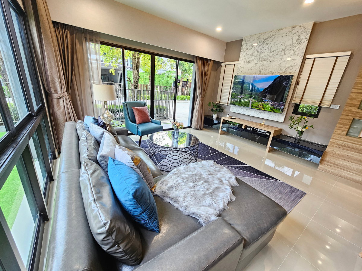 รูป 🏡✨ ให้เช่าบ้านเดี่ยวหรู 2 ชั้น | บ้านลุมพินี สวนหลวง ร.9 บ้านรีโนเวทใหม่ทั้งหลัง Fully Furnished พร้อมอยู่ บรรยากาศสงบ ใกล้โรงเรียนนานาชาติ - รูปที่ 2/16