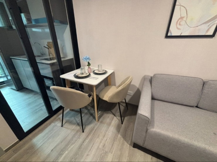 รูป ปล่อยเช่า Atmoz Canvas RAYONG ชั้น 5 วิวสระว่ายน้ำ
9,000.-/เดือน
- รูปที่ 6/10