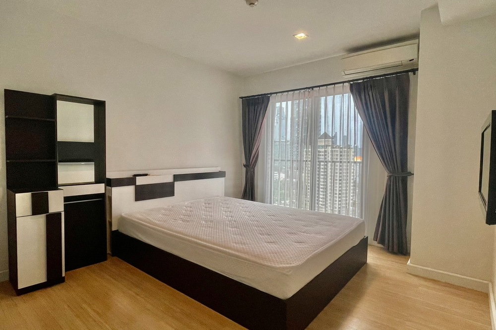 picture For Rent ! The Seed Mingle, 1 bed, 1 bath, City view, high floor 23++, With 1 parking space !! Code C20221202451 furnished, ready to move in📣📣 - 4/5