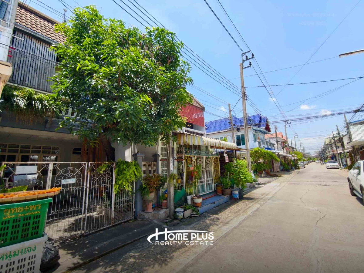 picture 🏡 For Sale – 2-Storey Townhome, Sena Villa 84, Happyland Soi 22, Bangkapi - 2/18