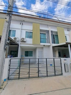 รูปภาพ For Rent | The Cover Nirvana Onnut 65 | 3 Beds 3 Baths | 112 sq.m. | THB 17K