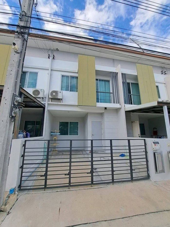 picture For Rent | The Cover Nirvana Onnut 65 | 3 Beds 3 Baths | 112 sq.m. | THB 17K - 1/9