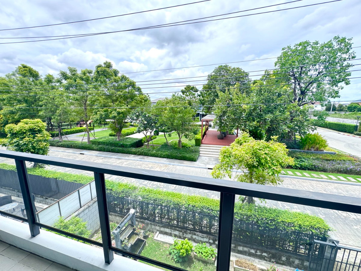 รูป ขายบ้านเดี่ยว Centro บางนา–วงแหวน บ้านหน้าสวน ไม่มีบ้านตรงข้าม 4 นอน เจ้าของขายเอง - รูปที่ 2/10