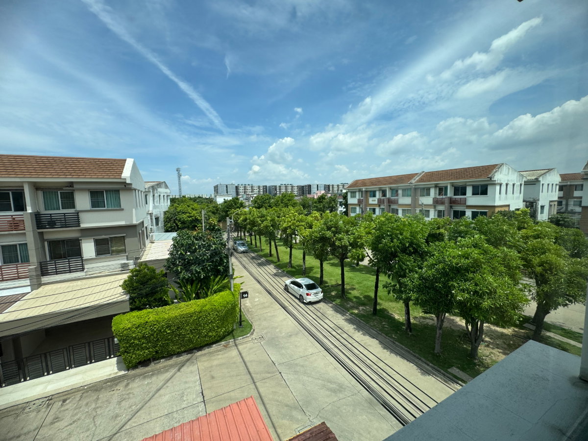 รูป ให้เช่าทาวน์โฮม 3 ชั้น ทาวน์พลัส อ่อนนุช-ลาดกระบัง ซอยลาดกระบัง 20/1 **21,000 บาท/ด.** (N.2288) - รูปที่ 8/24