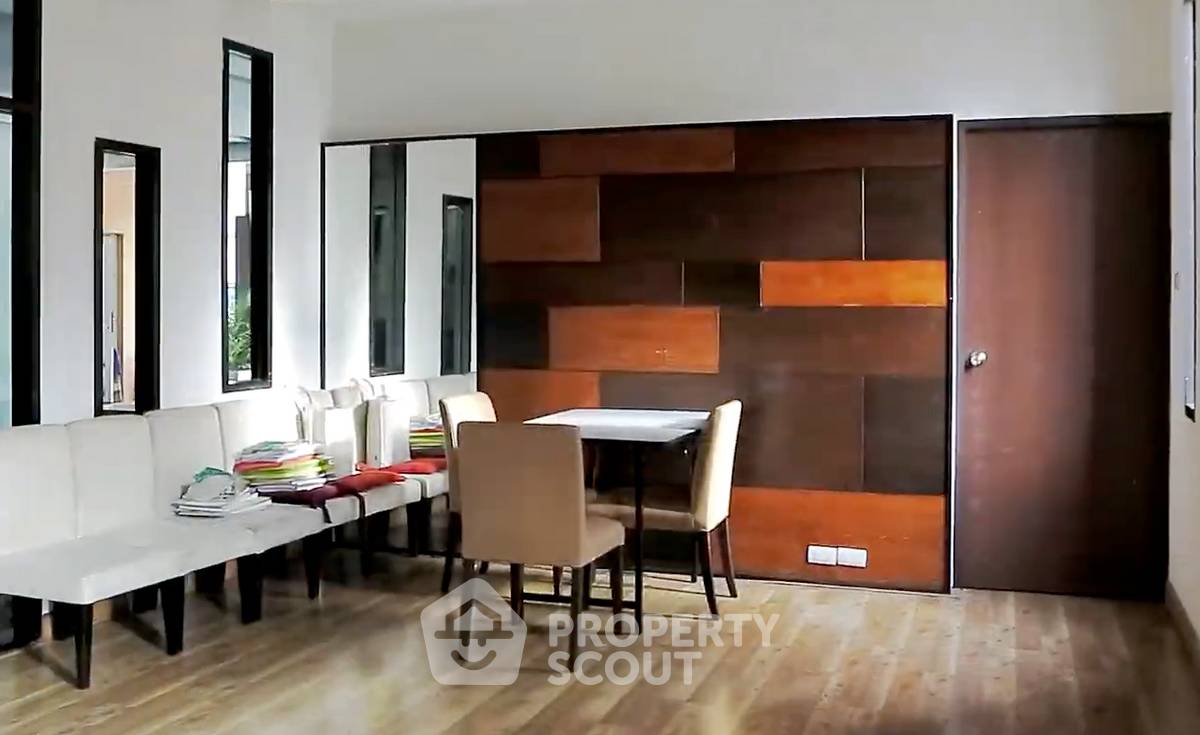 รูป ใกล้ BTS เซนต์หลุยส์ 200 ม. | ขายคอนโด 1 ห้องนอน Ivy Sathorn 10 (ID 3176993) - รูปที่ 4/4
