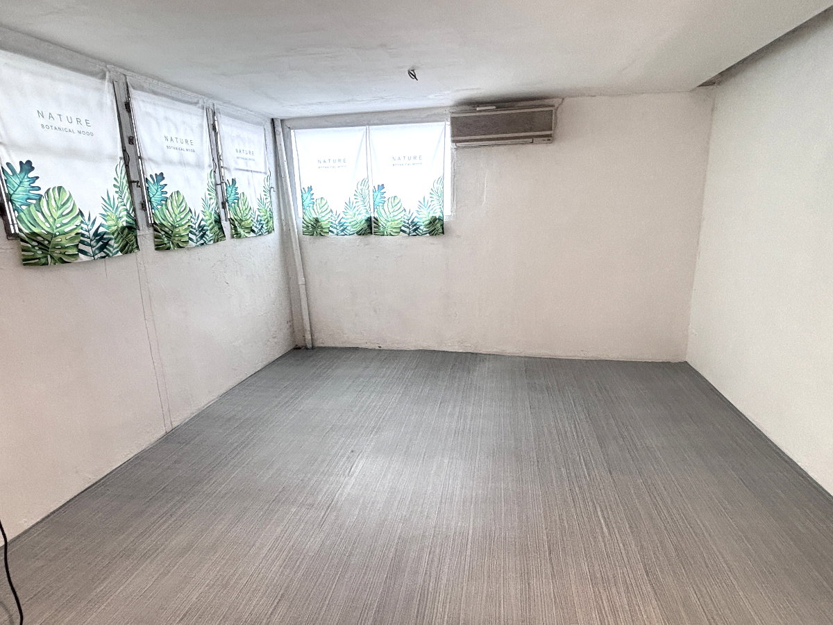 picture Direct Owner, Rare Opportunity! 5-Story Premium Minimalist Home Office – Just 50m from BTS Sai Yud - 12/16